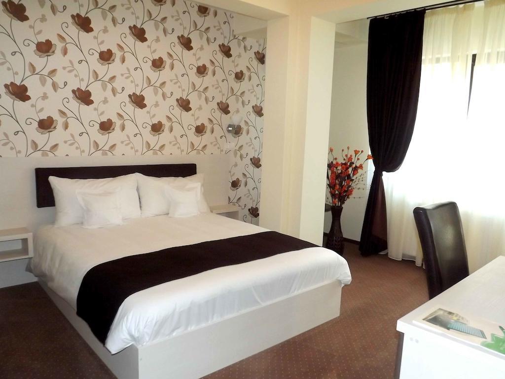 West Plaza Residence Bucareste Quarto foto